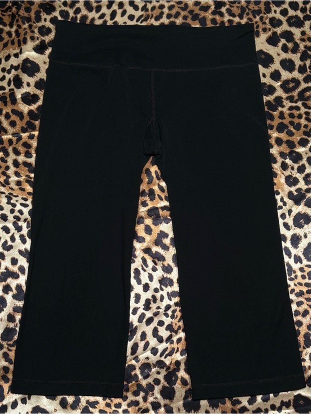 Under Armour Women's Perfect Kick Back Capri Pants